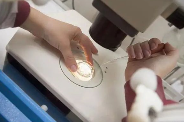 用中药灌肠可调节身体机能