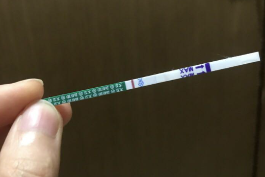 月经推迟却只测到一条杠