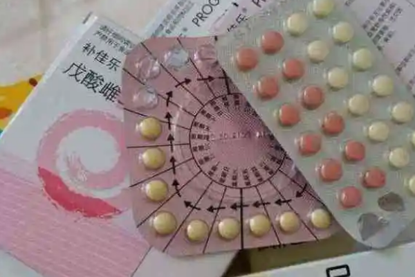 吃补乐佳会导致乳房胀痛