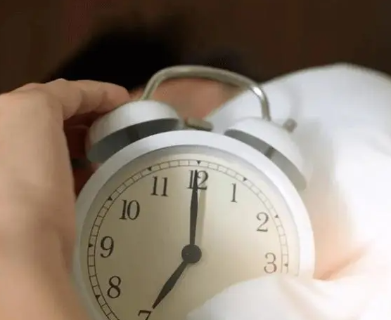 充足睡眠能促进内膜增厚