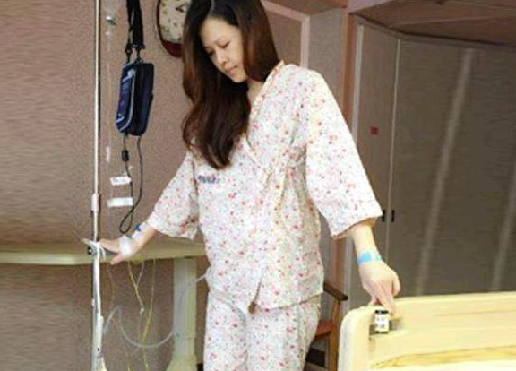 剖腹产后可慢慢增加活动量