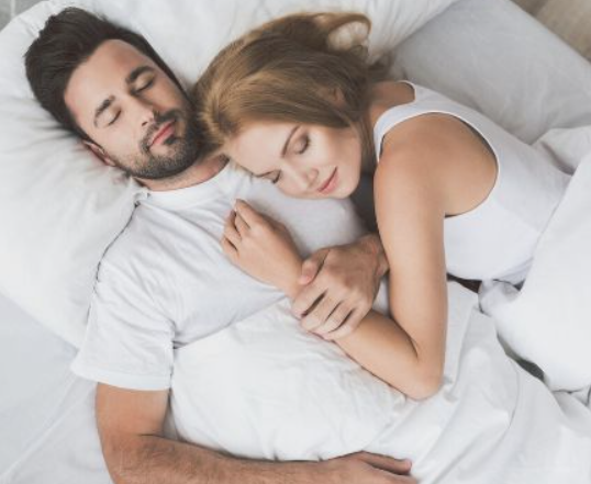 充足睡眠能促进身体健康