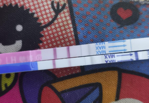 试纸两条线颜色深可以同房
