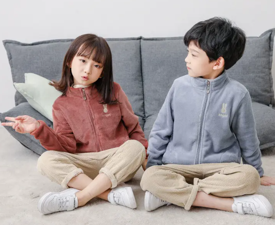 孩子穿衣温度要重视